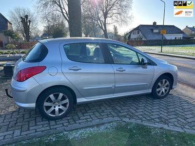 Peugeot 308 1.6 VTi XS