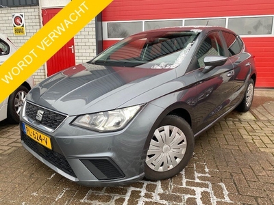 SEAT Ibiza 1.0 TSI Style Business Intense CAMERA / CARPLAY