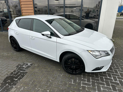 Seat Leon 1.2 TSI Style 17 INCH,NAVIGATIE