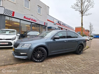 SKODA OCTAVIA 1.5 TSI GREENTECH SPORT BUSINESS / 1e