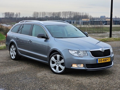 Skoda Superb Combi 1.8 TSI Elegance