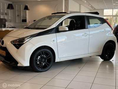 Toyota Aygo 1.0 VVT-i x-cite *Cabrio *Multimedia *Lage km