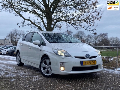 Toyota Prius 1.8 Executive Business ACC + Clima + Navi nu