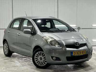 Toyota Yaris 1.3 VVTi Cool|NAVI|TREKHAAK|5DR|