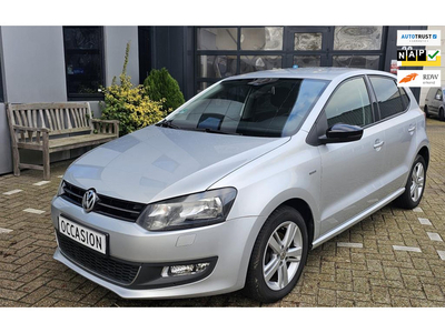 Volkswagen POLO 1.2 match/airco /NAVI/carplay