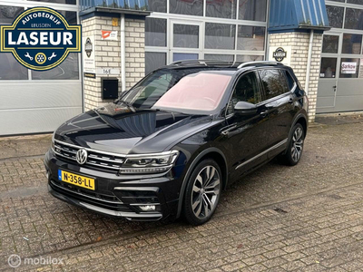 Volkswagen Tiguan Allspace 2.0 4M R-Line 7 zits