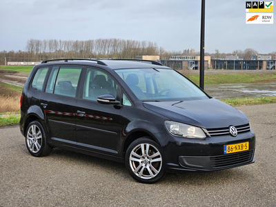 Volkswagen Touran 1.2 TSI Trendline BlueMotion Airco/Cruise/Lmv/Trekhaak/Nap/Boekjes