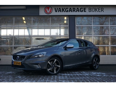 Volvo V40 1.6 T3 R-Design met afneembare trekhaak!