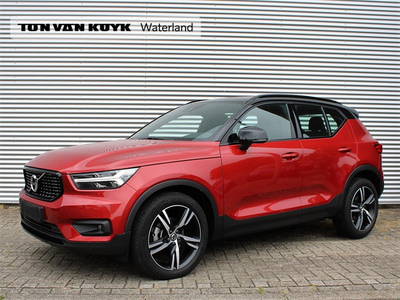 Volvo XC40 2.0 D3 R-Design Automaat / Leder-Alcantara / Achteruitrij Camera / Adaptieve Cruise-Control / Climate-Control / Stoelverwarming / PDC / LMV 18' / 150pk