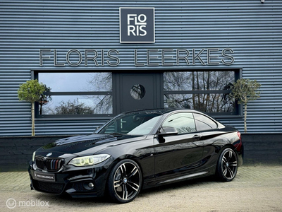 BMW 2-serie Coupé 220i | Executive | M Sport | Led | M235i