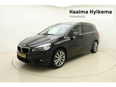 BMW 2-serie Gran Tourer 218i Centennial High Executive 136pk Navigatie | Lederen Bekleding | Stoelverwarming | Trekhaak | Climate Control | 18