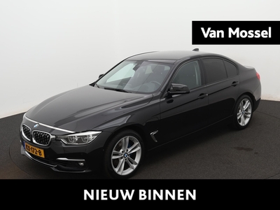 BMW 3-SERIE 330e Centennial High Executive | NAVIGATIE | LEDER | MEMORY BESTUURDERSSTOEL | LED KOPLAMPEN | ACHTERUITRIJCAMERA | HARMAN-KARDON | HEAD UP DISPLAY | DODENHOEK ASSISENT | STOELVERWARMING | PARKEERSENSOREN V+A |