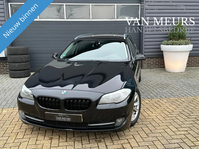 BMW 5 Serie Touring 520d High Executive, afneembare trekhaak, leder, automaat, navigatie