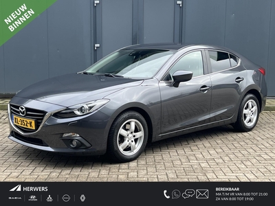 MAZDA 3 2.0 TS+ / Stoelverwarming / Privacy glass / Cruise Control / Airco / Navigatie /