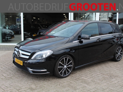 MERCEDES B-KLASSE 180 Prestige//LEDER//PANO//NAVI!!