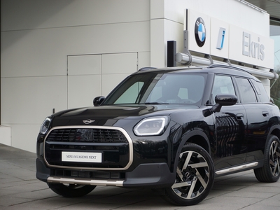 MINI COUNTRYMAN C Aut. Favoured Trim + Package L Harman Kardon / Panoramadak / 19