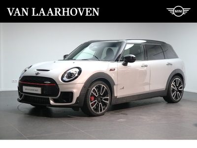 MINI MINI Clubman JCW ALL4 Chili Automaat / Panoramadak / JCW Sportstoelen / Achteruitrijcamera / LED / Head-Up / Harman-Kardon / Park Assistant / Comfort Access