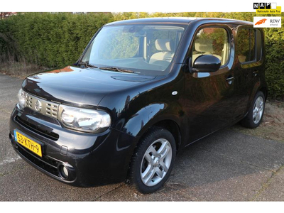 Nissan Cube 1.6 Zen afn. trekhaak , panoramadak , auto is in nieuwstaat.