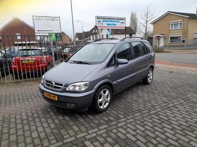 Opel Zafira 1.6-16V Maxx