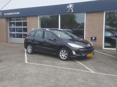 PEUGEOT 308 1.6 VTi Style 120pk Trekhaak | Cruise & Climate control | Parkeersensoren | Panoramadak | LM-velgen