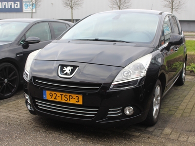 PEUGEOT 5008 1.6 VTi Blue Lease APK tot 05-04-2024 Navigatie/7-zits/Parkeersensoren/Trekhaak/Climate control/Lichtmetalen velgen/Cruise control/Elektrische spiegels/Elektrische ramen/Mistlampen