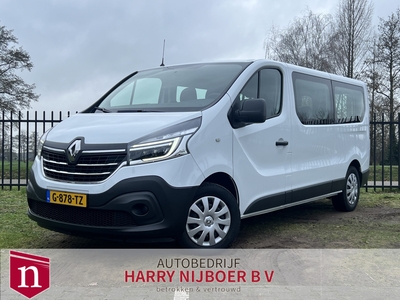 RENAULT TRAFIC Passenger 2.0 120Pk 9-Persoons Incl. BTW en BPM!! Airco / Telefoon / LED / PDC