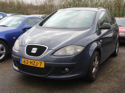 SEAT ALTEA XL 1.4 TSI Active Style APK tot 01-12-2024 Airco/Parkeersensoren/Trekhaak/Lichtmetalen velgen/Cruise control/Elektrische ramen/Elektrische spiegels/Radio-CD speler 2E PAASDAG GEOPEND VAN 12:00 TOT 16:00