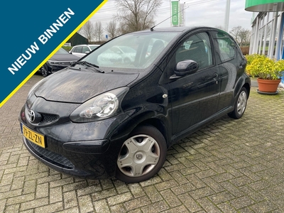 TOYOTA AYGO 1.0-12V + Automaat, Airco, 1e eigenaar