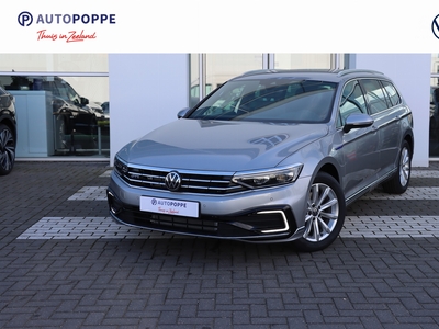 VOLKSWAGEN PASSAT Variant 1.4 TSI eHybrid 218 6DSG GTE Business Automatisch | Zijruiten achter en achterruit getint 65% lichtabsorberend | Navigatie-, radio- en multimediasysteem 'Discover Pro' | Koplampverlichting LED