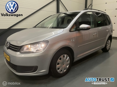 VOLKSWAGEN TOURAN 1.6 TDI Comfortline BlueMotion 7-Persoons