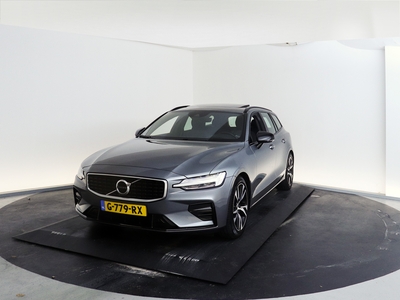 VOLVO V60 T4 R-Design | Panoramadak | Parkeercamera | Head-up display