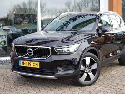 VOLVO XC40 2.0 T4