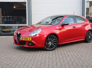 Alfa Romeo Giulietta 1.7 TBi Quadrifoglio Verde Rosso 8C/PAN.DAK/LEDER/XENON