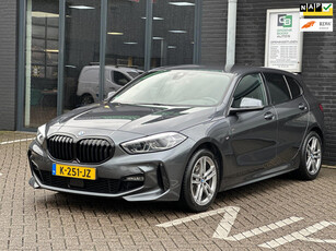 BMW 1-serie 118i Executive Edition/1STE EIG/M-PAKKET/LED/NL-AUTO NAP!!