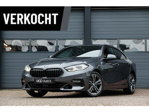 BMW 2-serie Gran Coupé 218i Sportline Shadow /LED/CAMERA/SFEERVERL./STOELVERW./DODE-HOEK/CARPLAY!