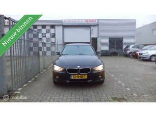 BMW 3-serie 318d High Executive