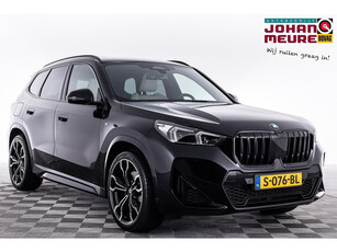 BMW X1 xDrive23i M-Sport | PANORAMADAK | LEDER .