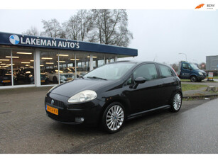 Fiat Grande Punto 1.4-16V Sport Blackline Pano Huurkoop Inruil APK Garantie