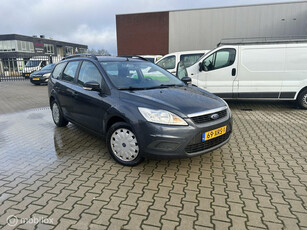 Ford Focus Wagon 1.6 TDCi nieuwe apk nieuwe banden