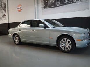 Jaguar XJ 350 Souvereign V8 4.2 Stunning Condition (2004)