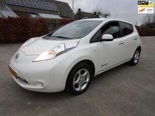 Nissan LEAF Acenta 30 kWh clima,nav ,cam, lm nieuwstaat 2017