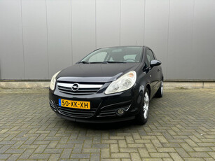 Opel Corsa 1.2-16V Cosmo