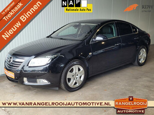 Opel Insignia 1.6 T Cosmo, xenon, stoelverw., half leer, trekhaak