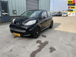 Peugeot 107 1.0-12V XR 5 deurs 126km nap airco