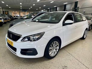 Peugeot 308 1.2 PURET.BLUE L. EX / NAVI AIRCO CRUISE TREKHAAK