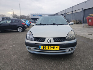 Renault Clio 1.2-16V RT