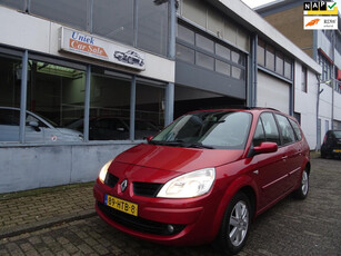 Renault Grand Scénic 2.0-16V Business Line