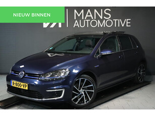 Volkswagen Golf 1.4 TSI GTE / PANODAK / KEYLESS / ACC / CAMERA / 18''