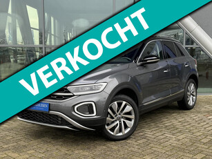 Volkswagen T-Roc 1.5 TSI 150pk Automaat / Panoramadak / Leder / IQ Light / Camera