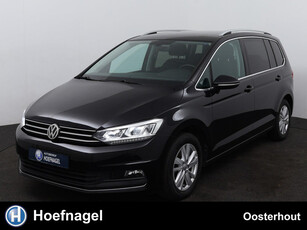 Volkswagen Touran 1.5 TSI Highline 7p Automaat | Adaptive Cruise Control | Stoelverwarming | Apple CarPlay | Camera